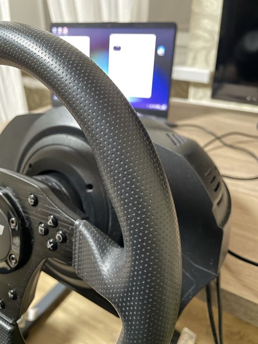 Игровой руль Trustmaster t300