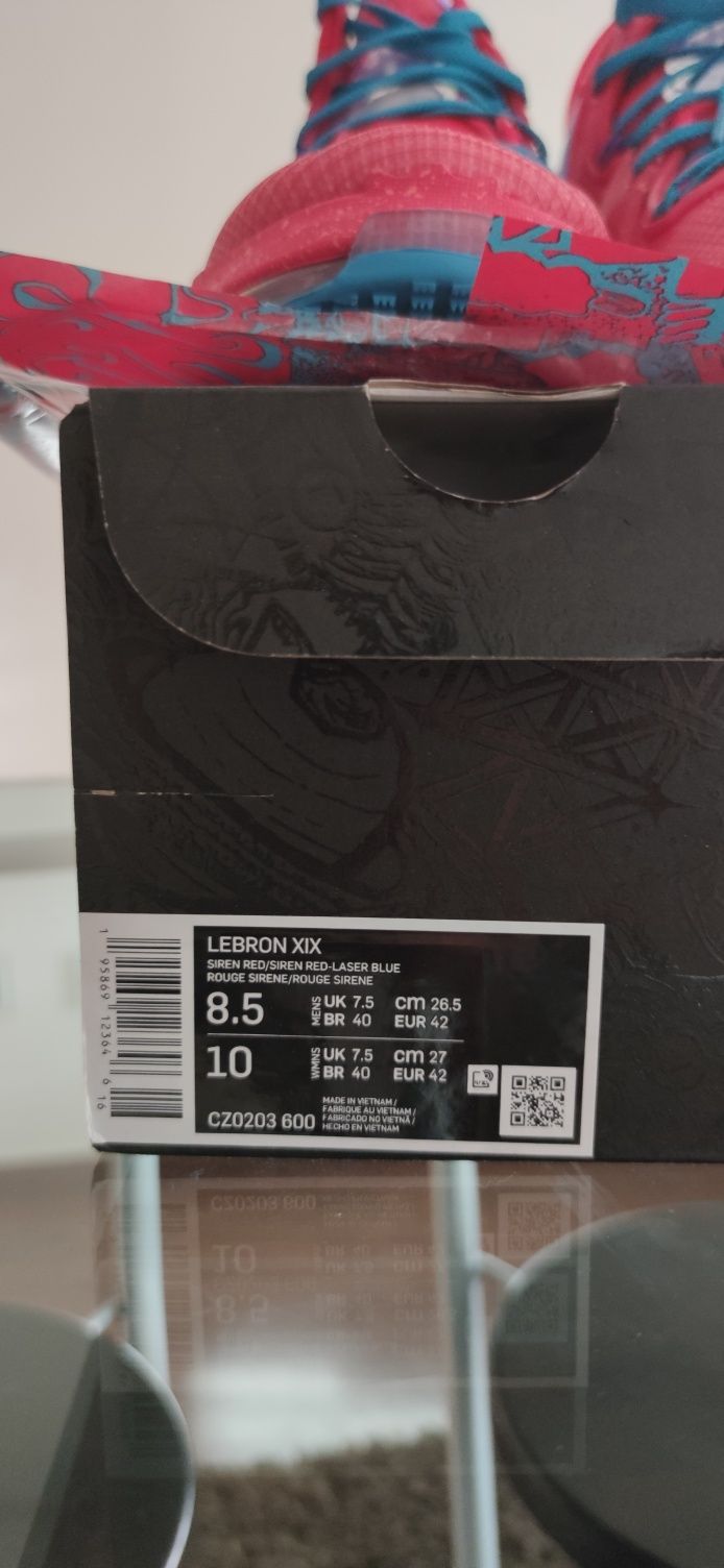 Lebron 19 novas em caixa com fatura