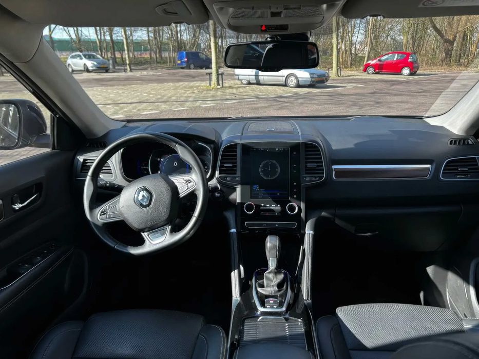 Renault Koleos      2021