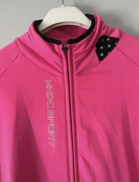 Ubrania sportowe damskie