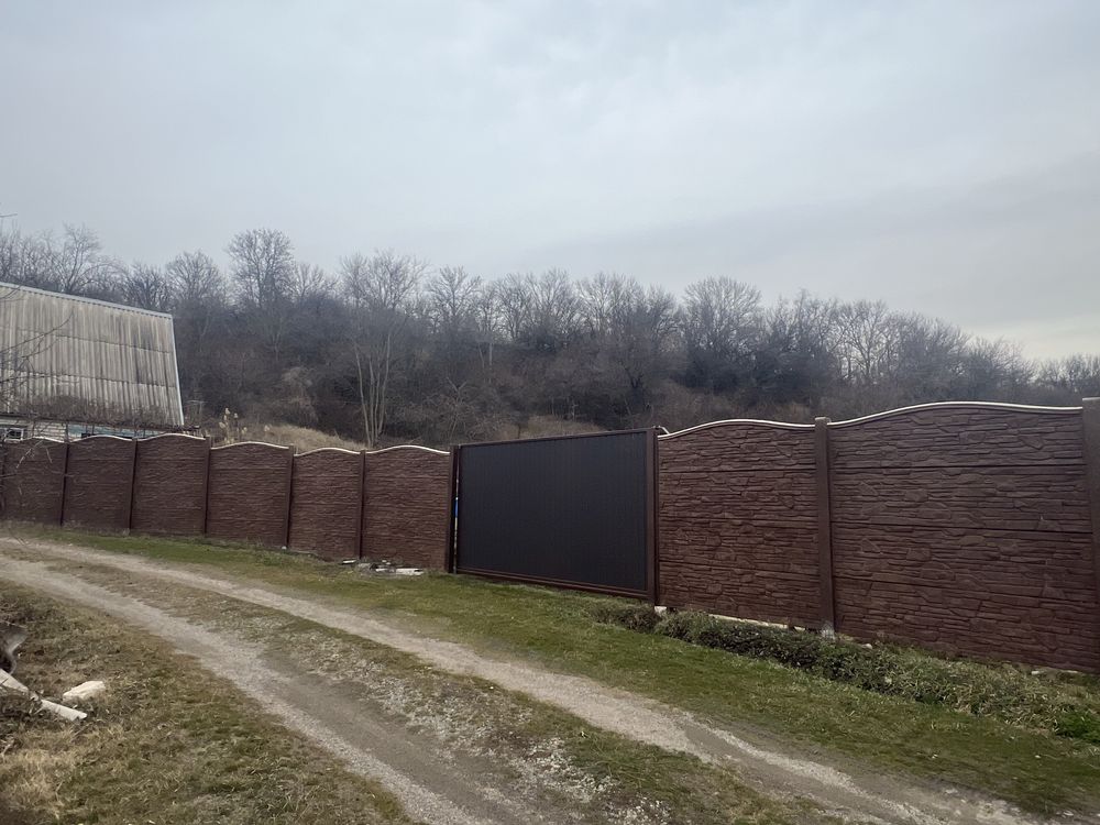 Продам дачу в СТ « Меліоратор»