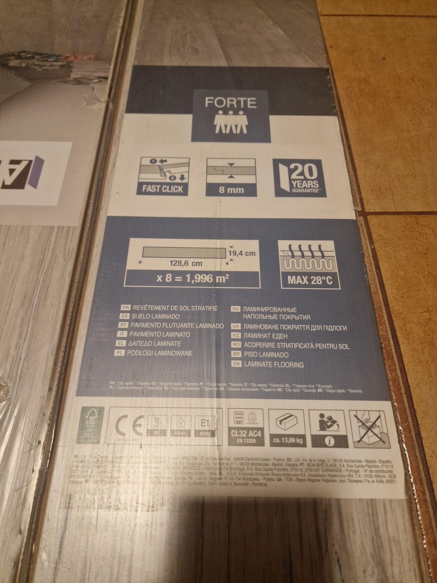 Panele podłogowe laminowane  Artens