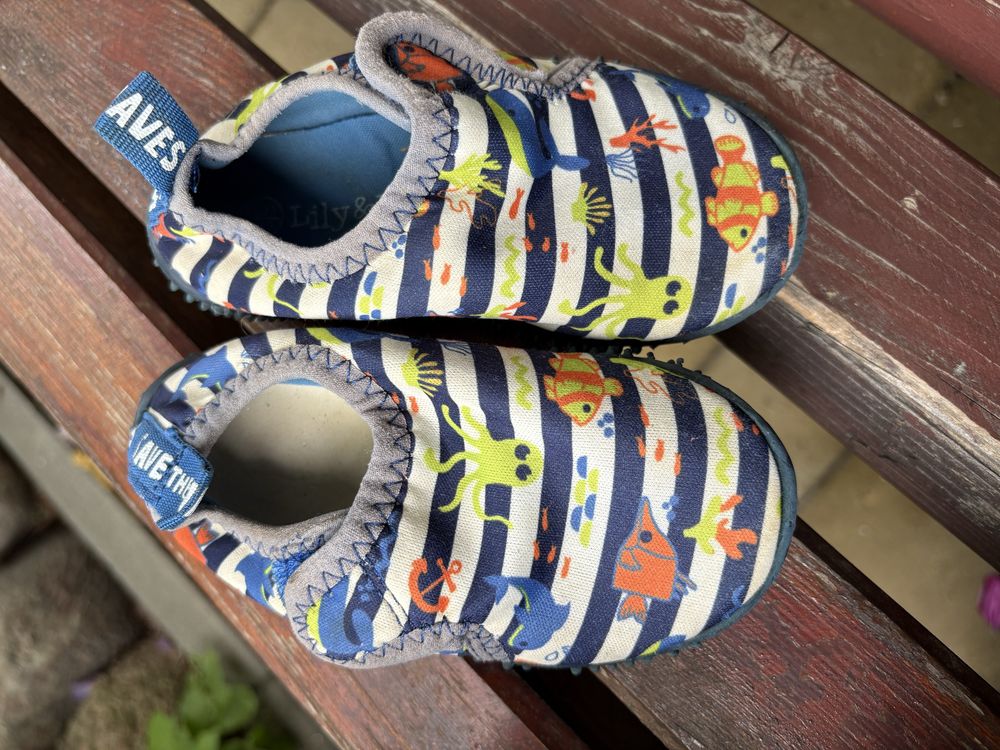 Buty do wody dziecięce