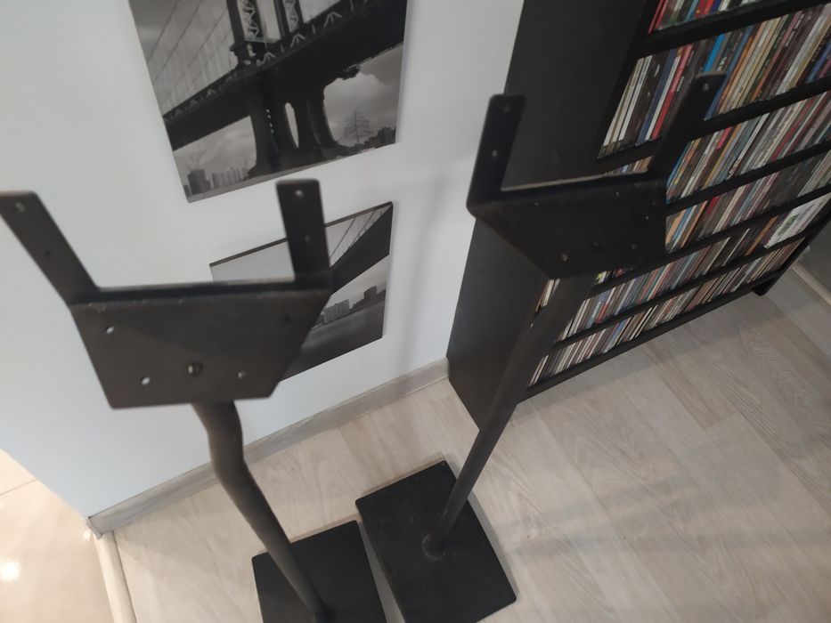 Stojaki pod kolumny głośniki