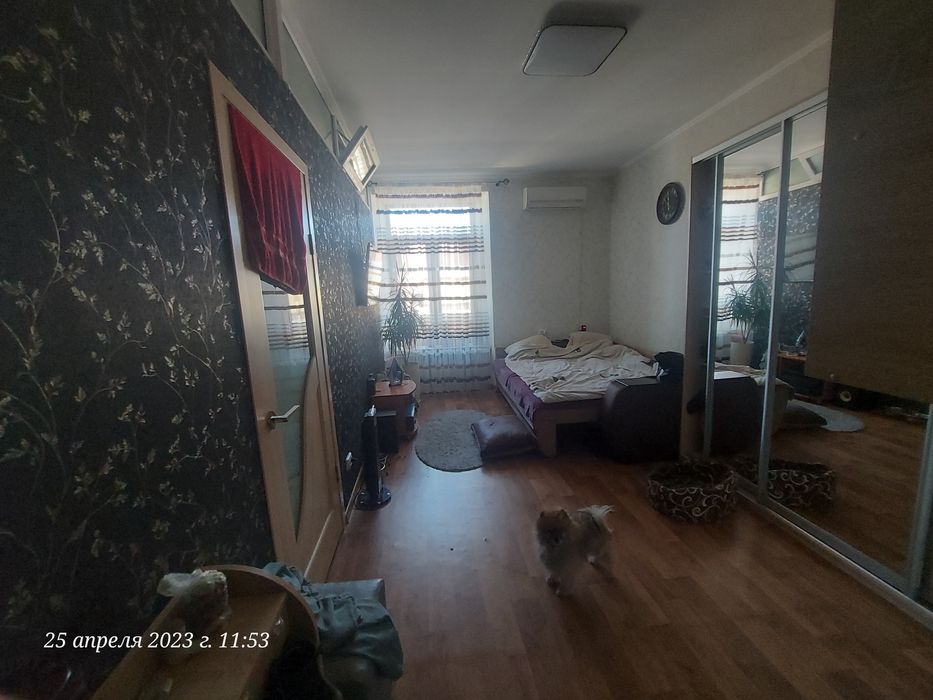 Три комнаты в комуне 108м² центр города