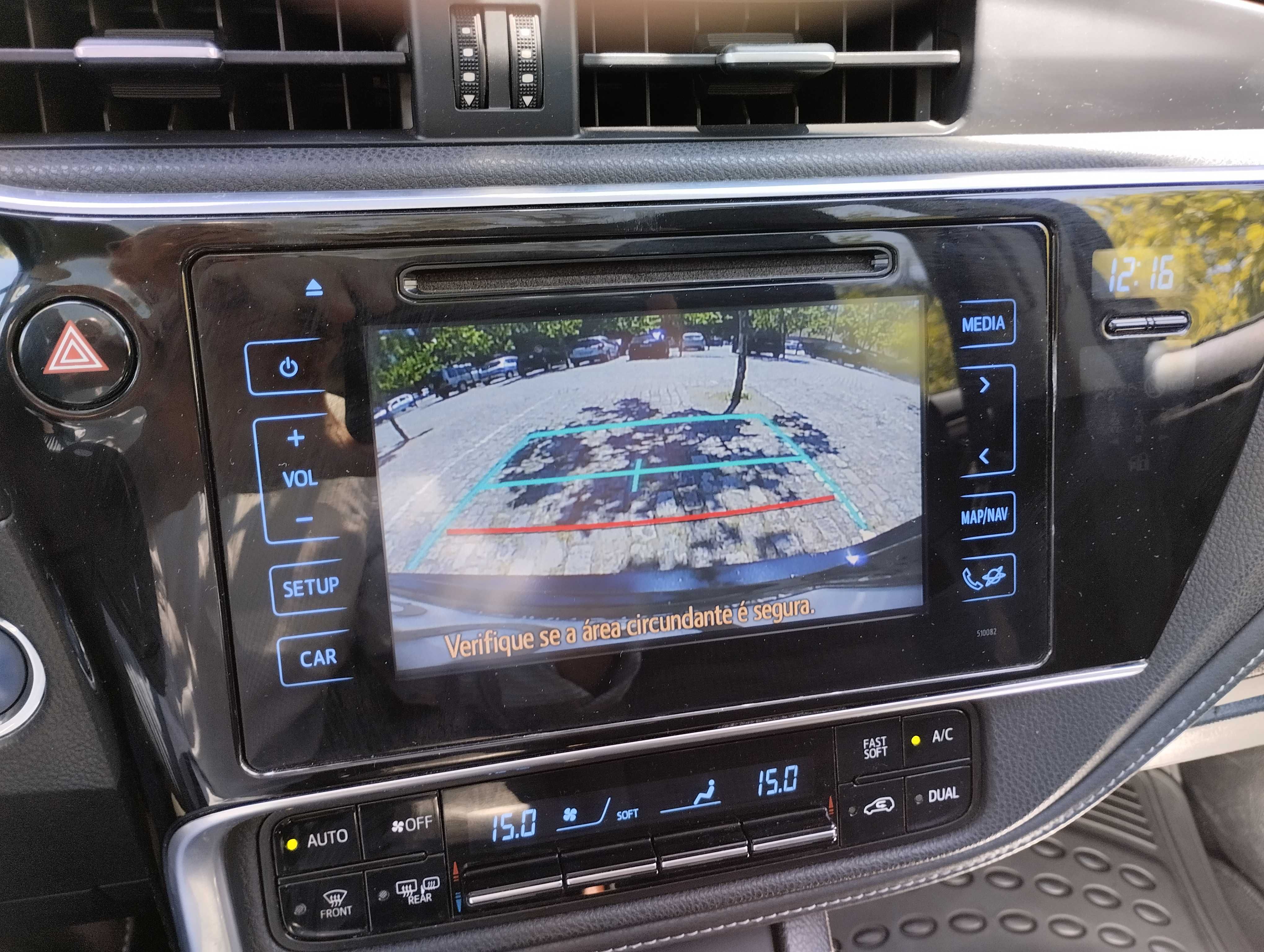 Toyota Auris Touring Sport 1.8 Hybrid Exclusive