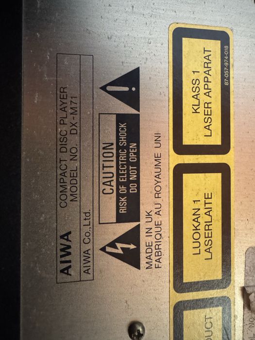 leitor de CD AIWA Compact disc Player mudel dx-M71