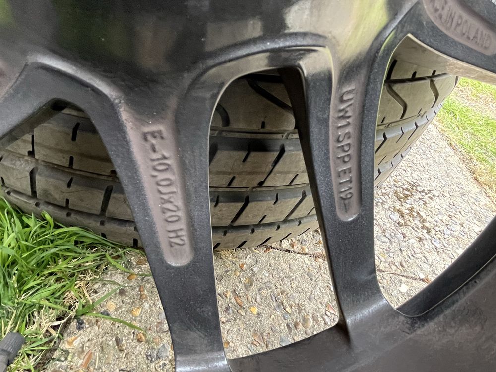 Orginal Felgi Porsche Macan S Gts 20