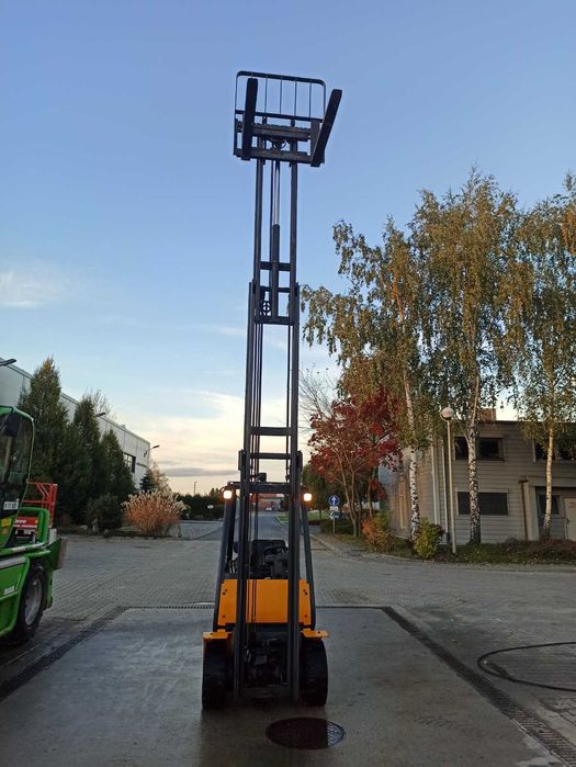 Wózek widłowy Jungheinrich TFG 320 LPG