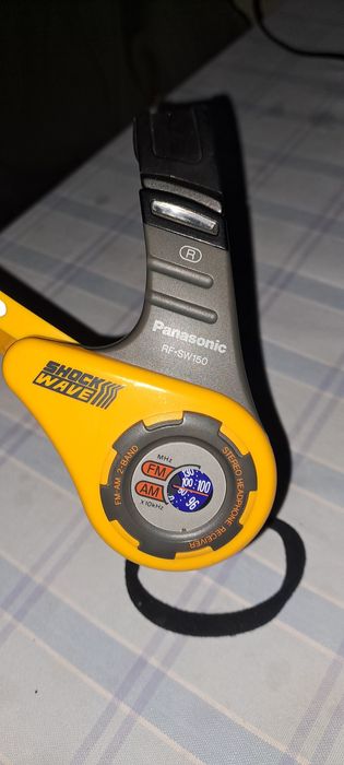 Стерео наушники с радио Panasonic RF-SW150  идеальное состояние