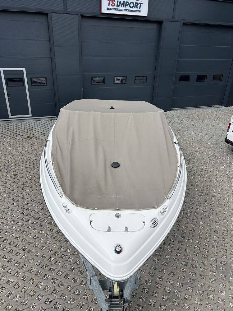 Jacht motorowodny chaparral 210 SS 2003Rok Silnik volvo penta 5.0 GL