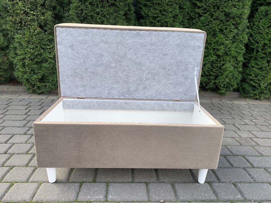 Pufa z pojemnikiem beżowa