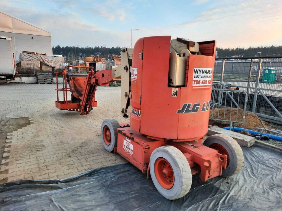 Podnośnik elektryczny JLG E300 - Faktura Vat