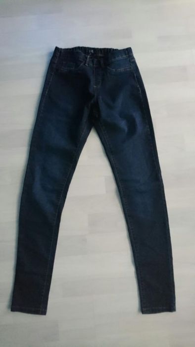 Spodnie jeansowe rurki jegginsy dżinsy F&F niebieskie