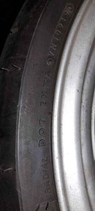 Sprzedam felgi z oponami do hyosunga gt 125