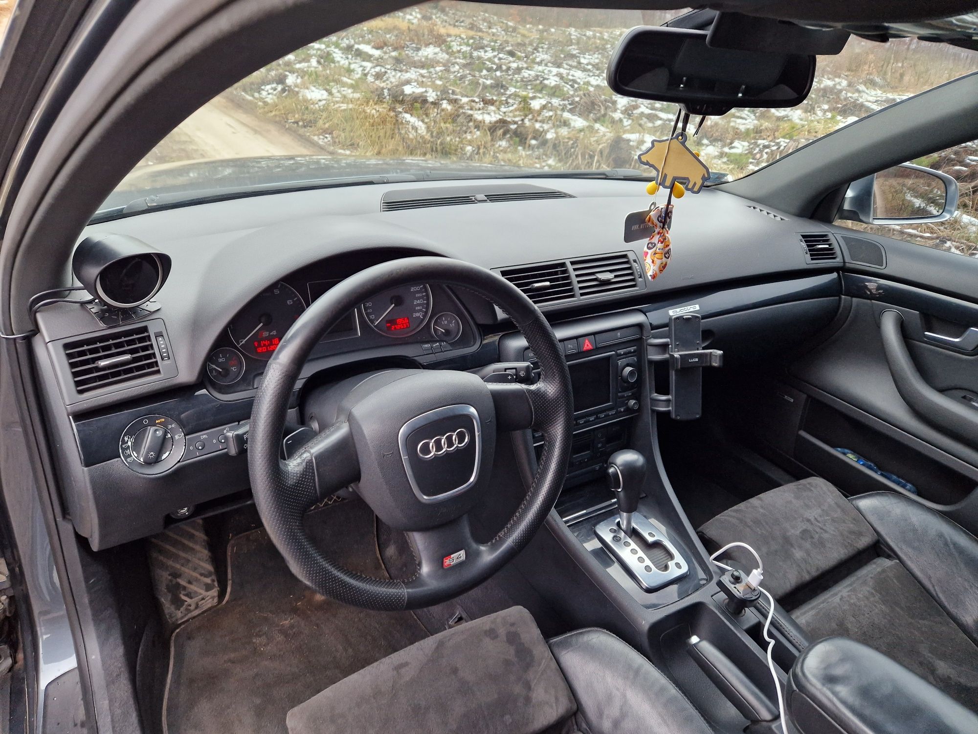 Ostatnia próba Sprzedam Audi S4 B7 Quattro V8 LPG