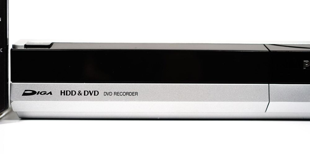 Nagrywarka DVD Panasonic DMR-EH585 HDD 250 GB USB DivX DVD-R +R