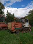 Трактор Т-150 гусеничний. Плуг окремо.