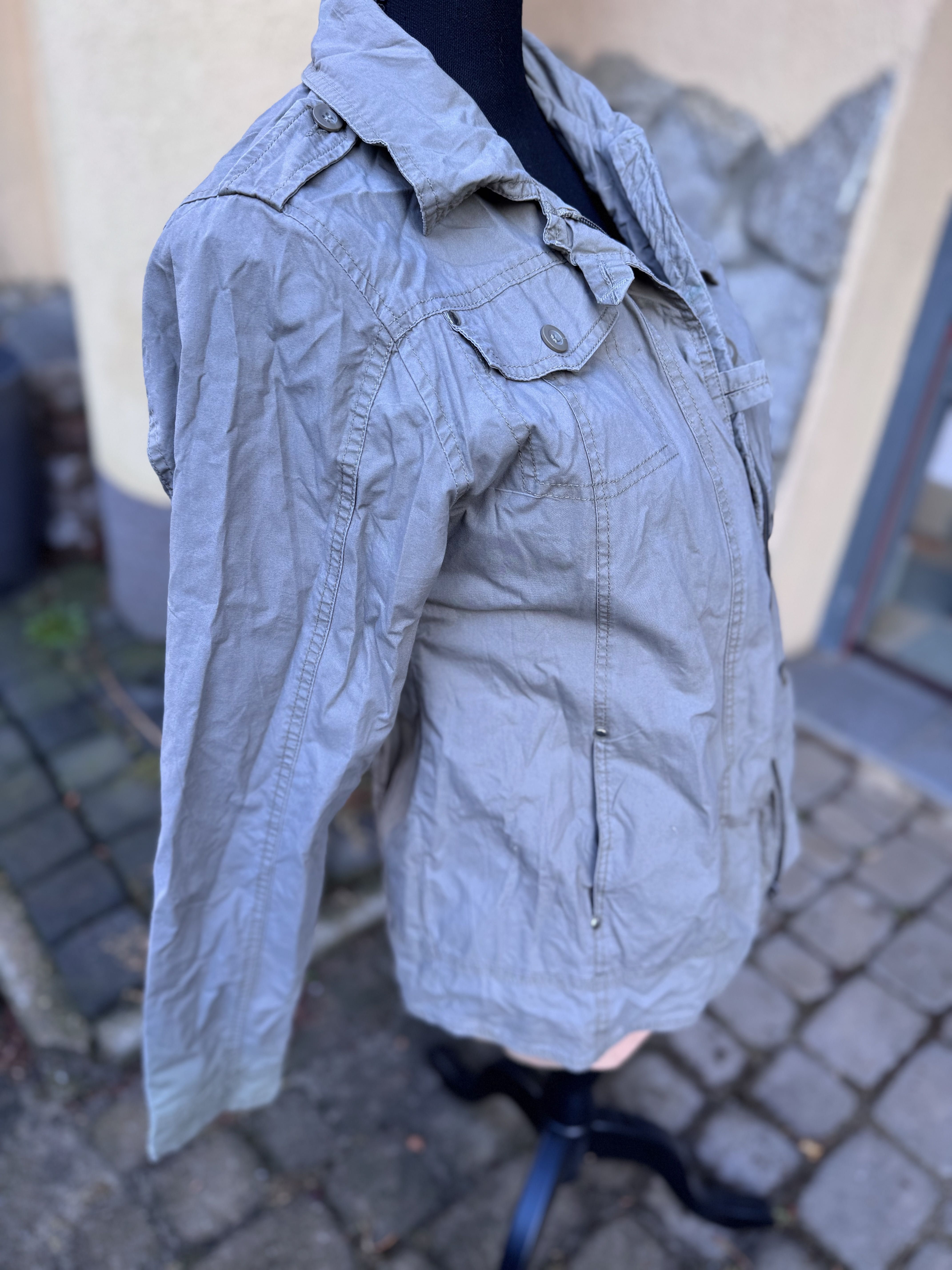 Kurteczka wiosenna/ bluza khaki, r.S (176 cm)