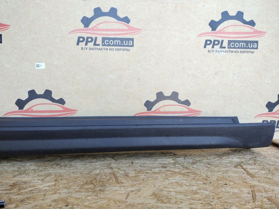 Volvo V40 Cross Country 2012-2016 Накладка порога правая 31290542