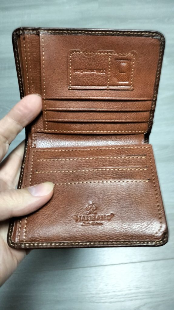 Мужской кошелёк - портмоне без застёжки.