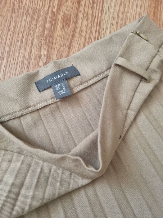 жіноча спідниця  Primark