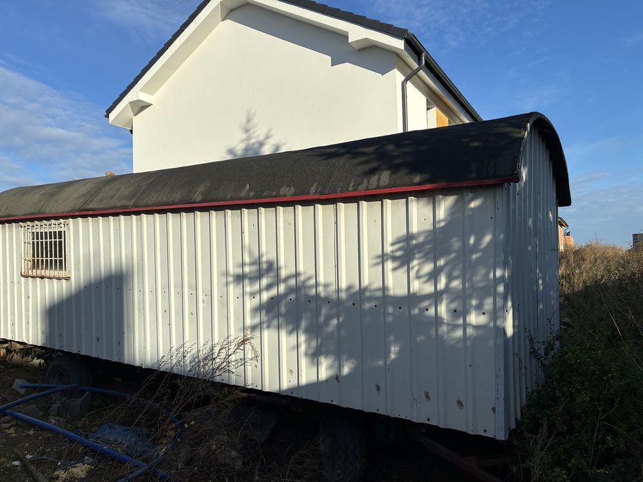 Barakowóz , kontener