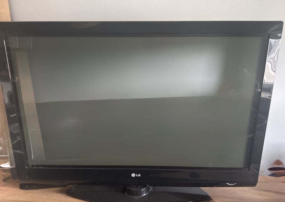Telewizor LG 42’’ plazma 42PG200R – świetny stan!