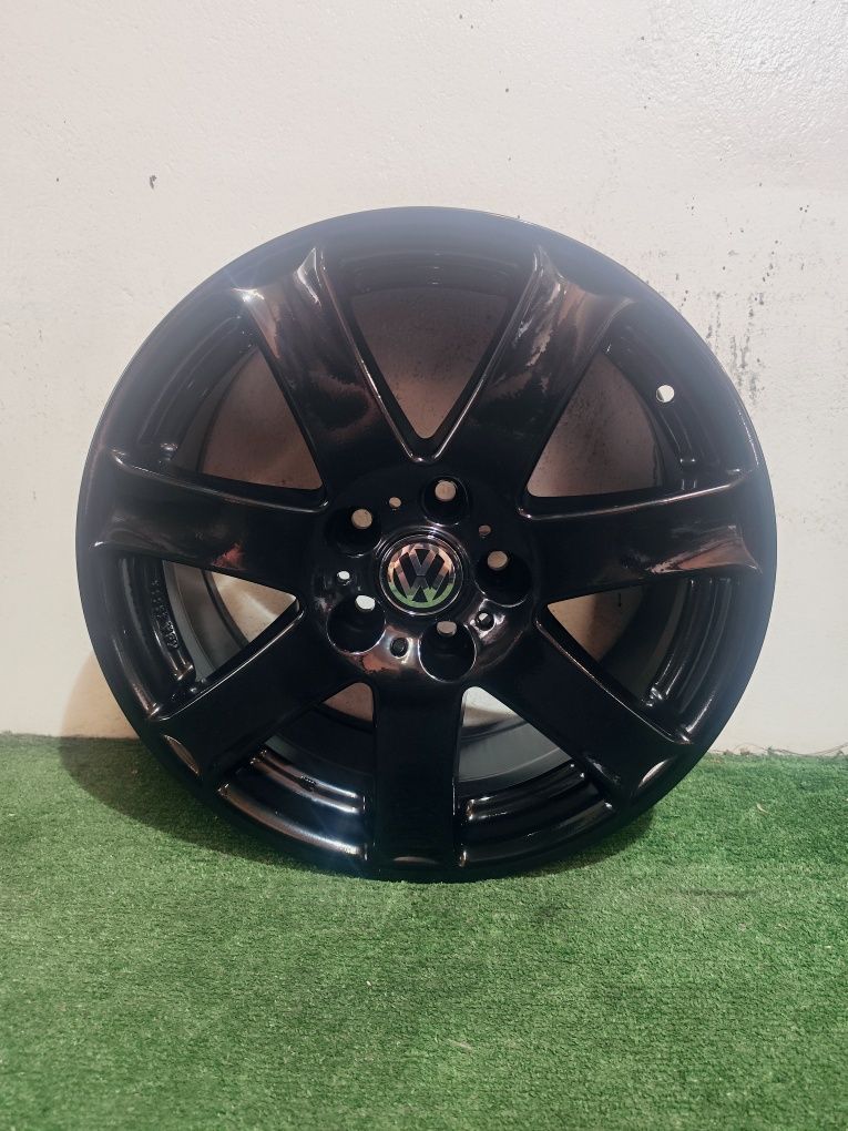 Felgi aluminiowe Rial 17 " 5x112 et36 7.5J BDB VW