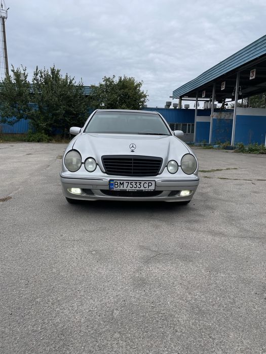 Продам мерседес 210 2.8 газ бензин в отличном состоянии