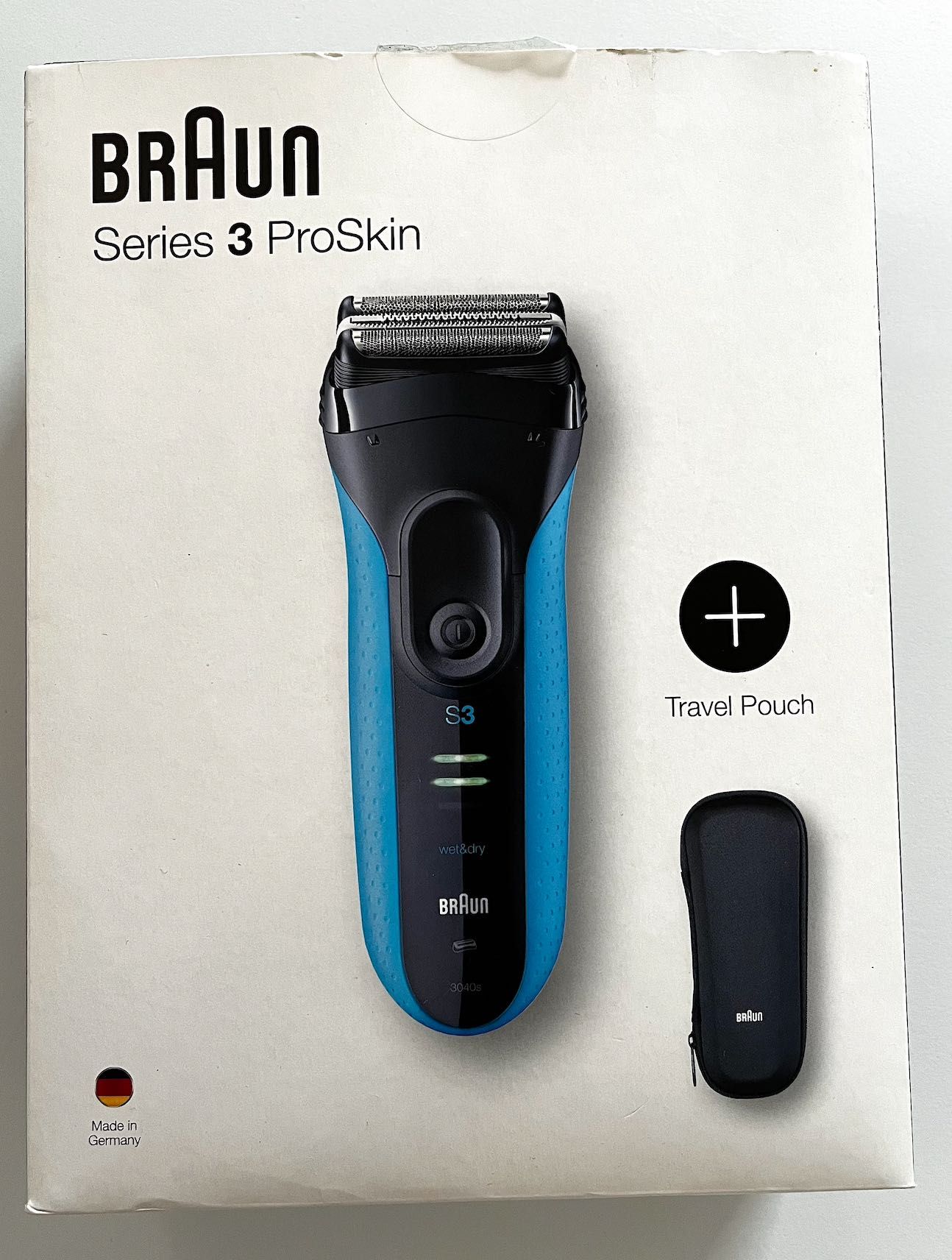 Máquina de Barbear BRAUN S 3 PROSKIN + b. de viagem - 45€