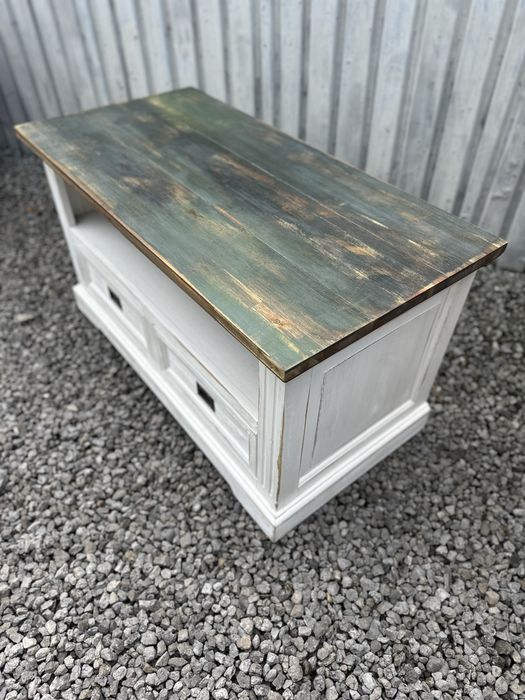 Komoda drewniana rtv