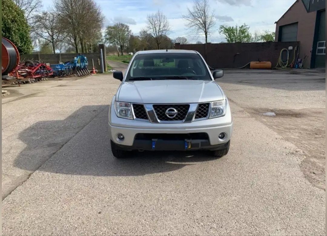 Nissan Navara King cab