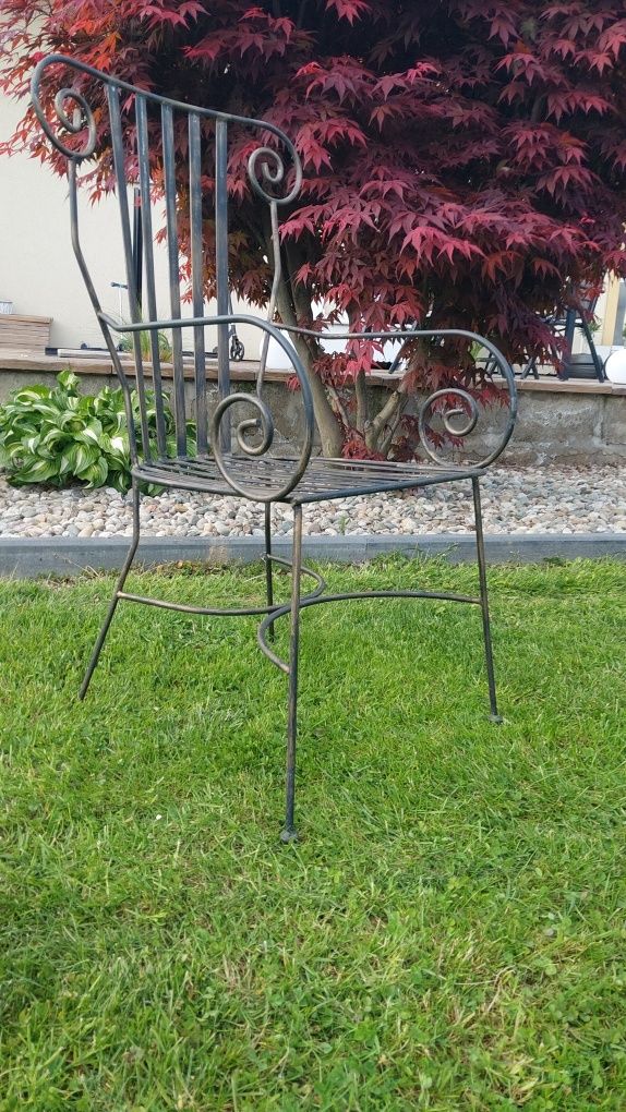 Krzesło metalowe kute ogrodowe