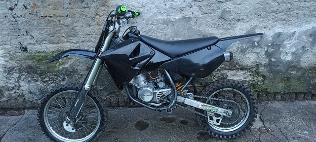 Sprzedam Suzuki rm85