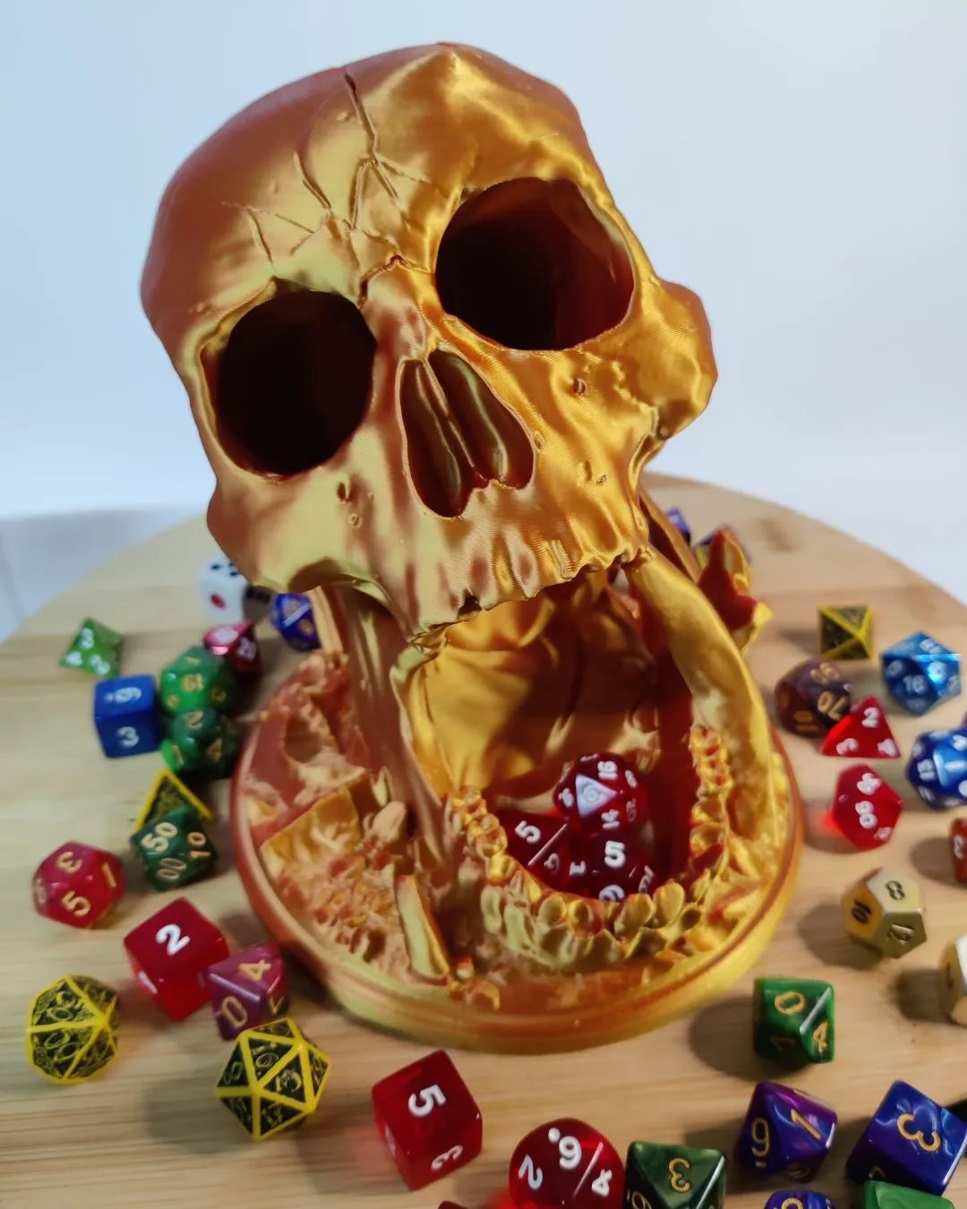 Skull Dice Tower Dourada e cobre