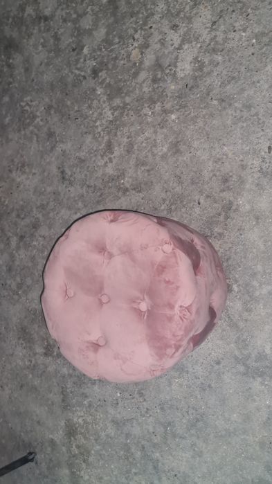 puff rosa claro para quarto