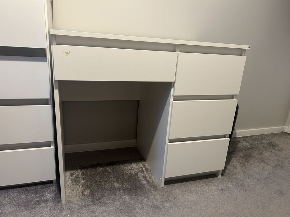 Burko białe stan bardzo dobry . Odbiór osobisty.