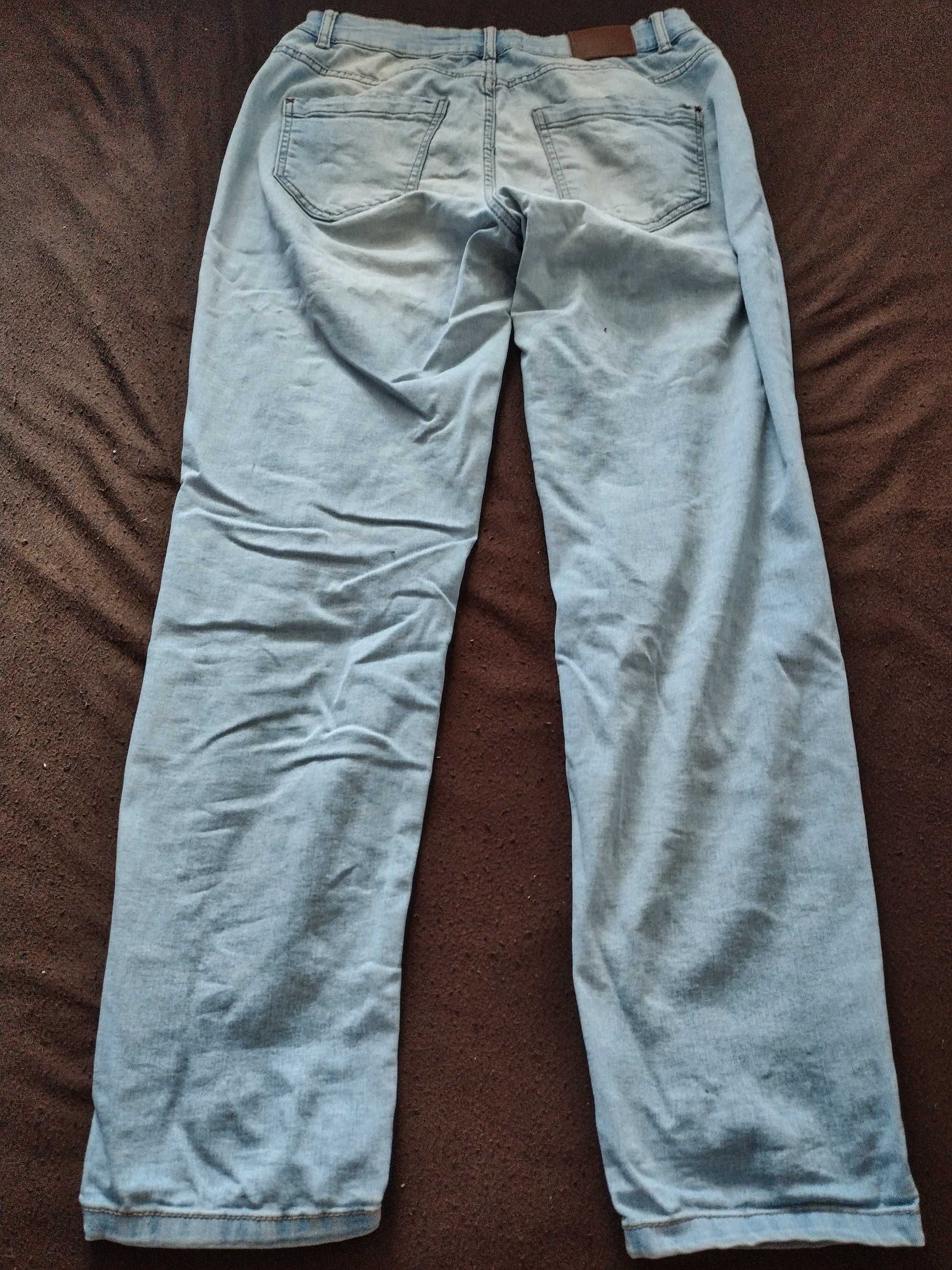 Spodnie jeansowe RESERVED boyfriend damskie r. 36 - stan bardzo dobry