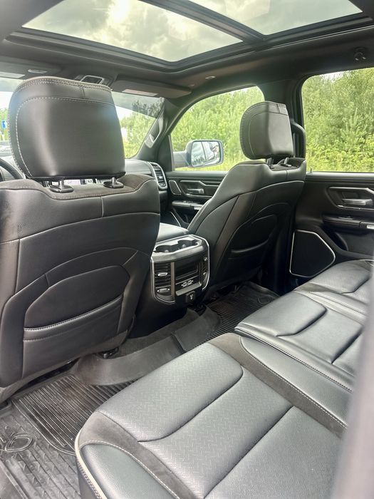 Ram 1500 LARAMIE 2023 5,7