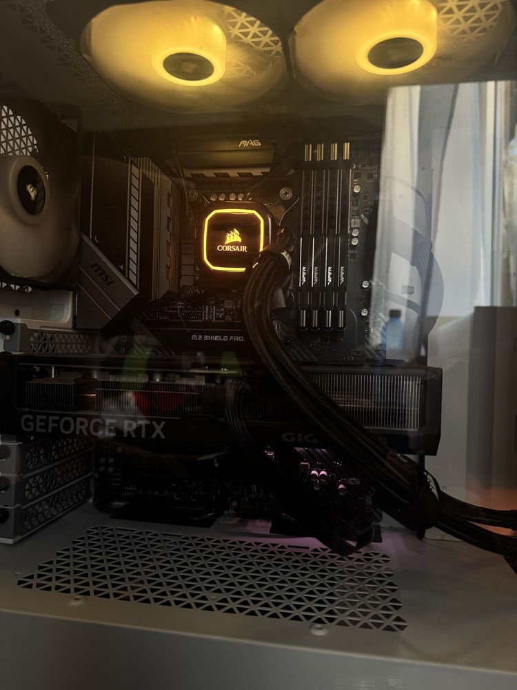 Procesor i5 10600KF 5GHz, msi z490 tomahawk, Patriot DDR4 32GB 3600MHz
