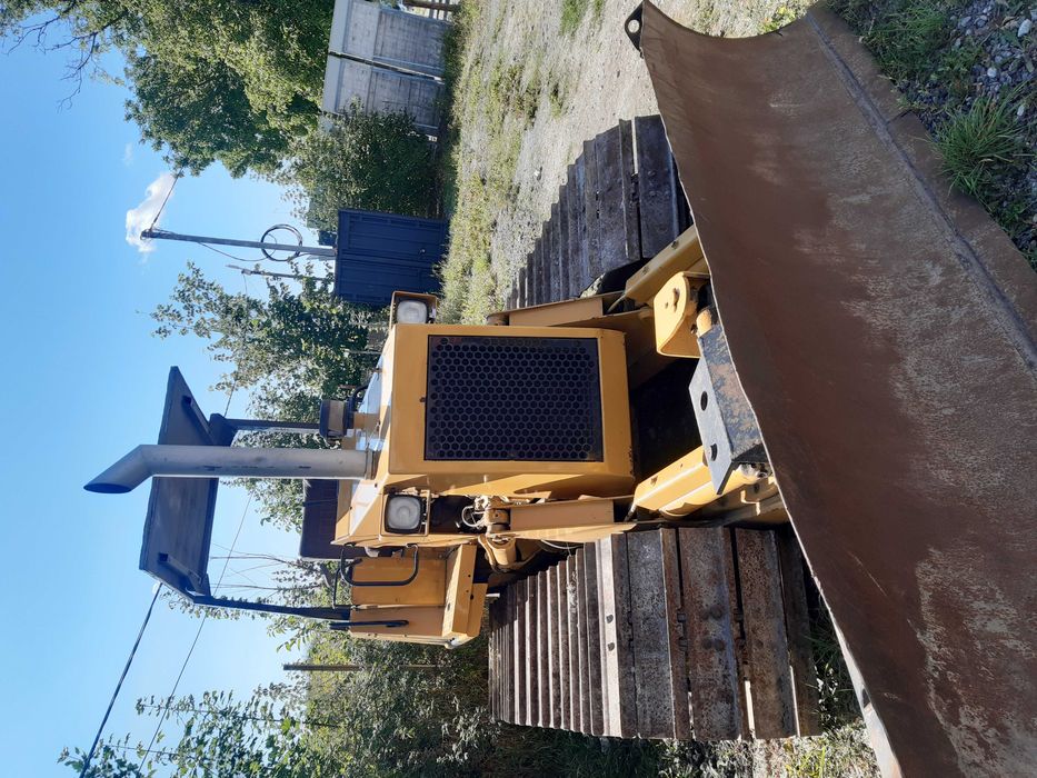 Caterpillar D4 2001