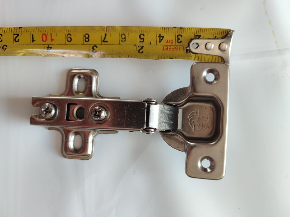 Петля (завіса) накладна меблева