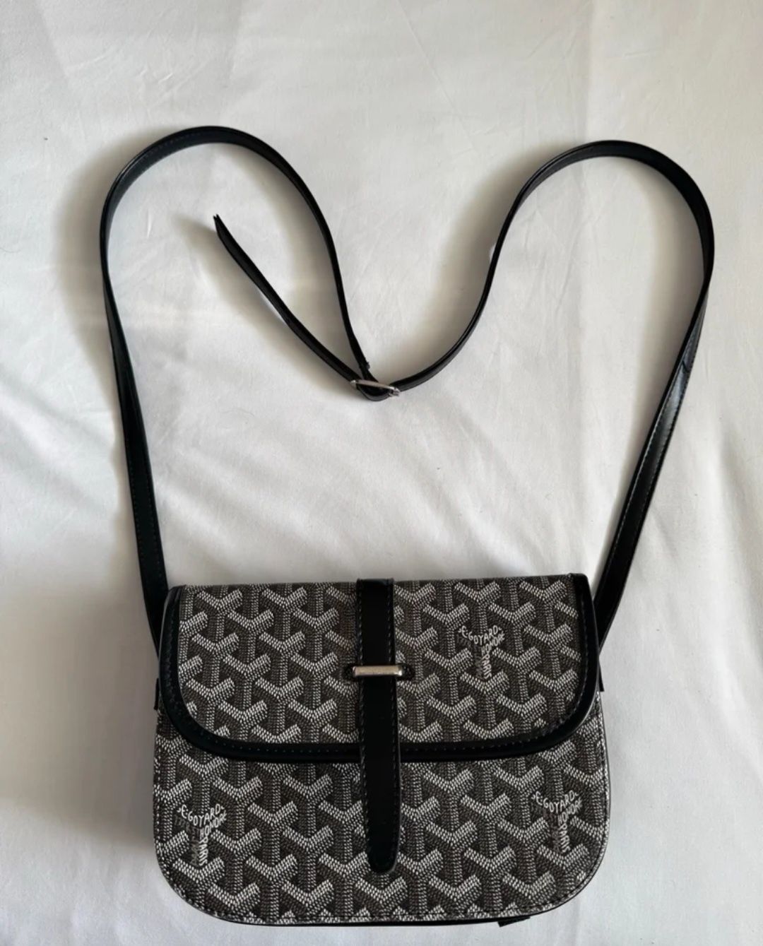 Bolsa Goyard como nova