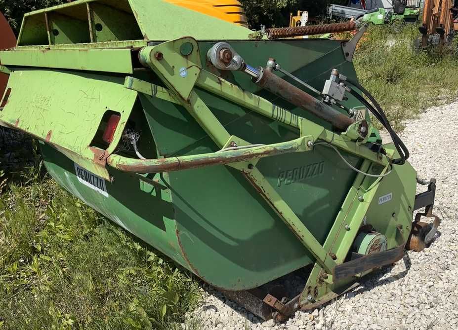 Kosiarka komunalna zbierająca PERUZZO Jaguar 1600