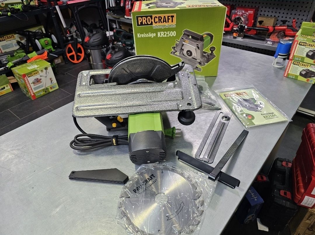 Пила Дисковая ProCraft 2500Вт +Крепление к столу +Пылеотвод 200Диск