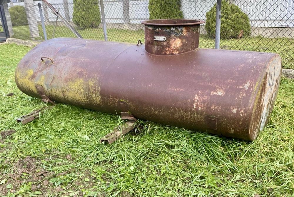 Продається бочка металева