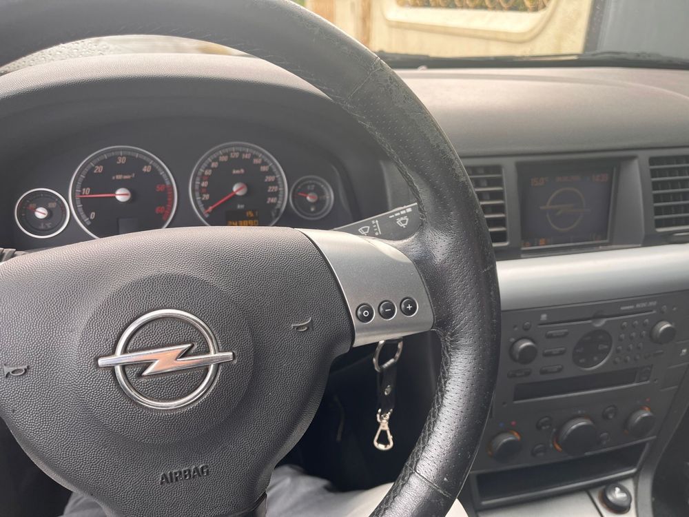 Vectra GTS 2.2 DTI