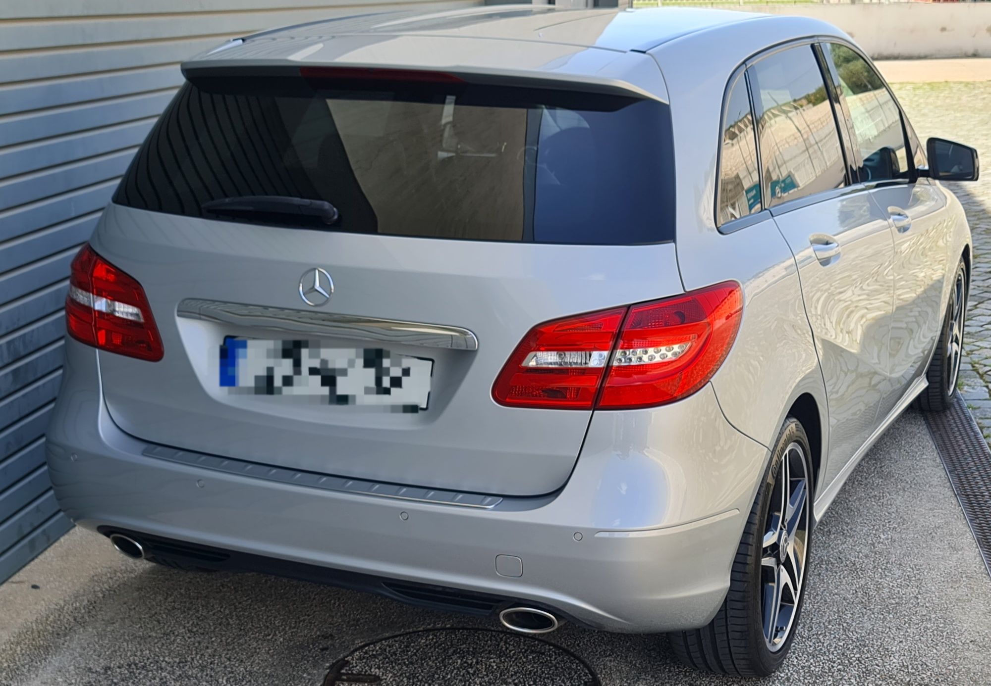 Mercedes B180 CDI Pack AMG Auto 7G C/NOVO