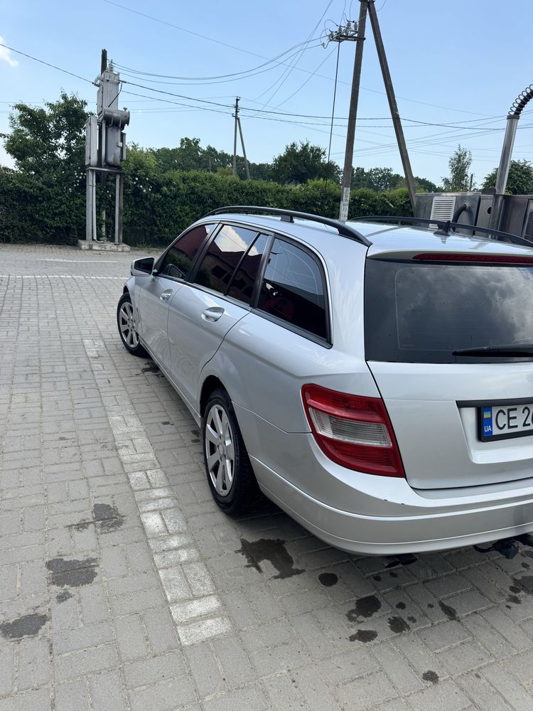 Mercedes C-class 2008